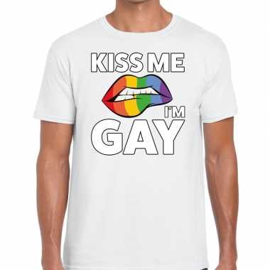 Kiss me i am gay t-shirt wit voor herencarnavalskleding