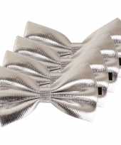 4x carnaval feest zilveren vlinderstrik vlinderdas 14 cm verkleedaccessoire voor volwassenen carnavalskleding