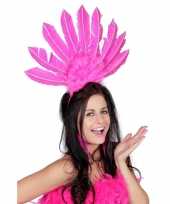 Fuchsia roze haarband met veren voor dames carnavalskleding